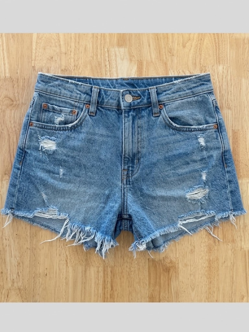 Moon Short High-Rise